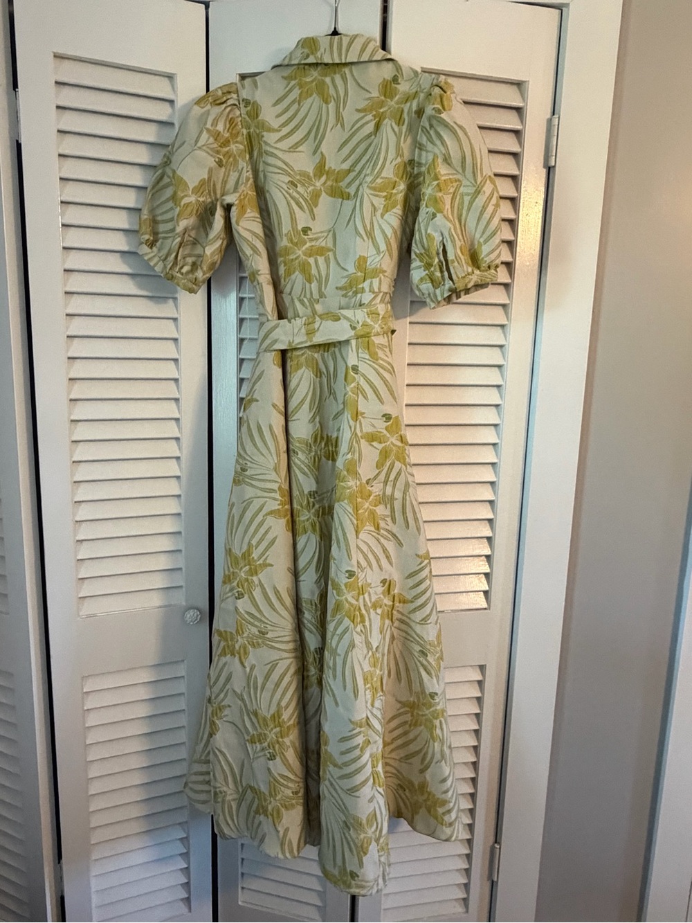Abbey Glass Charlotte Print Short Sleeve V-Neck Fit & Flare Dress size M - Picture 2 of 6